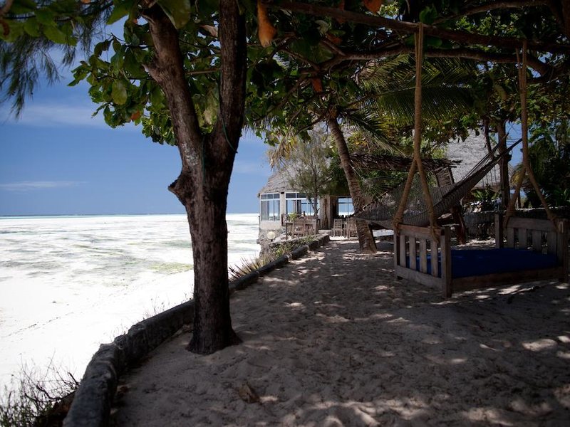 Coral Rock Hotel 199111