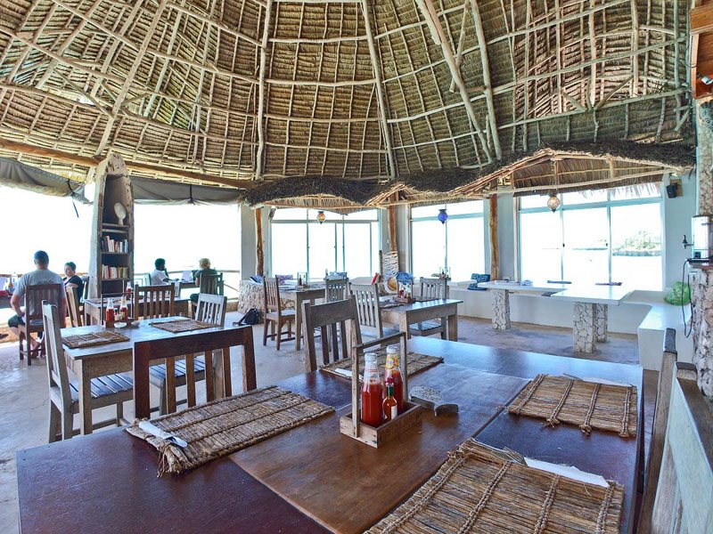 Coral Rock Hotel 199112