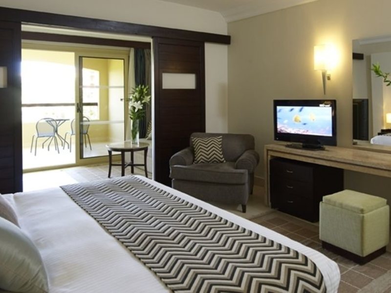 Coral Sea Holiday Village Hotel 122686