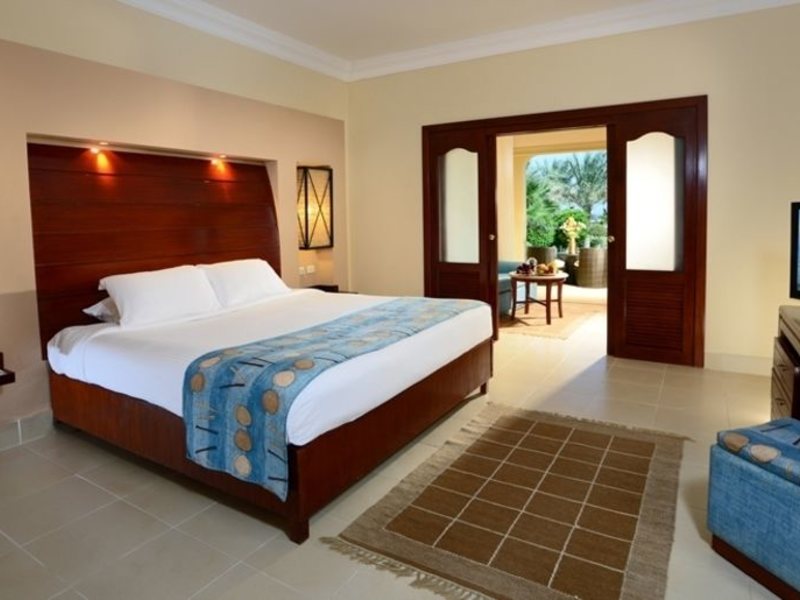 Coral Sea Holiday Village Hotel 122687