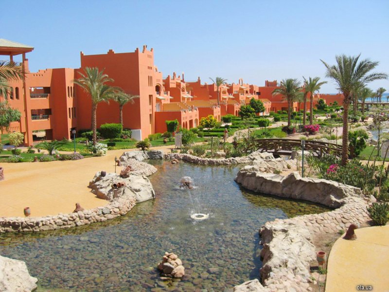 Coral Sea Holiday Village Hotel 14144