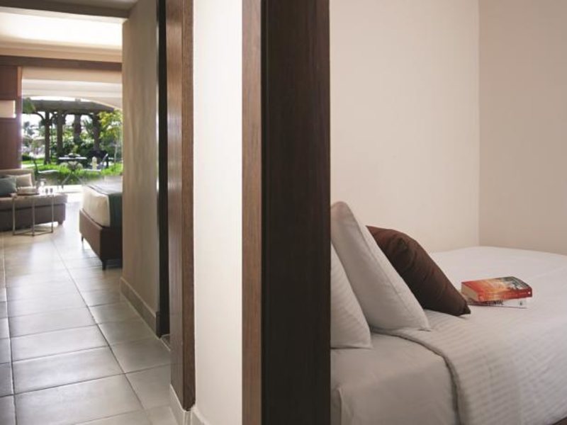 Coral Sea Waterworld 130185