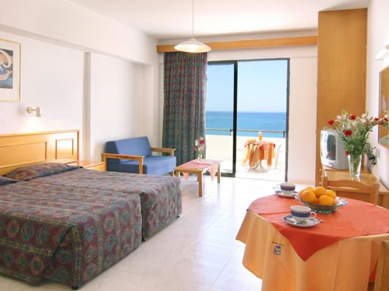 Corallia Beach Hotel Apartments 82801