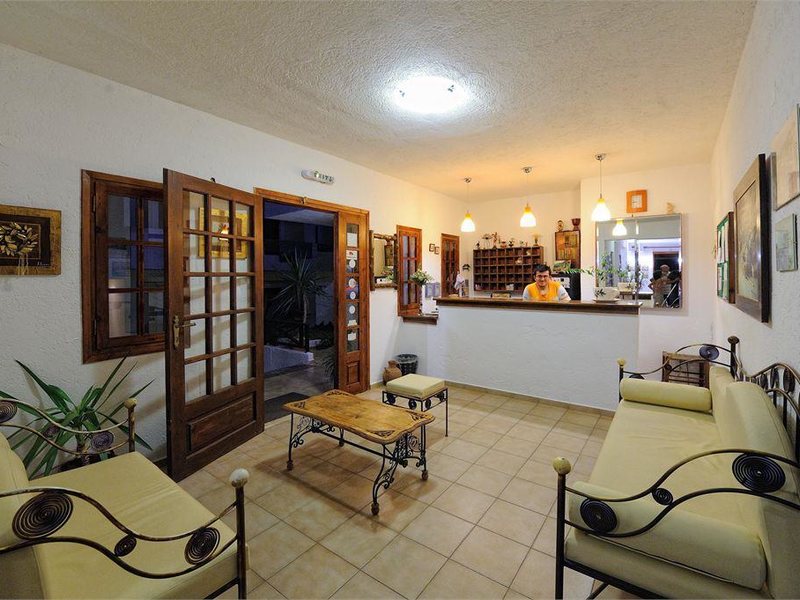 Corina Paloma Garden (ex 97437