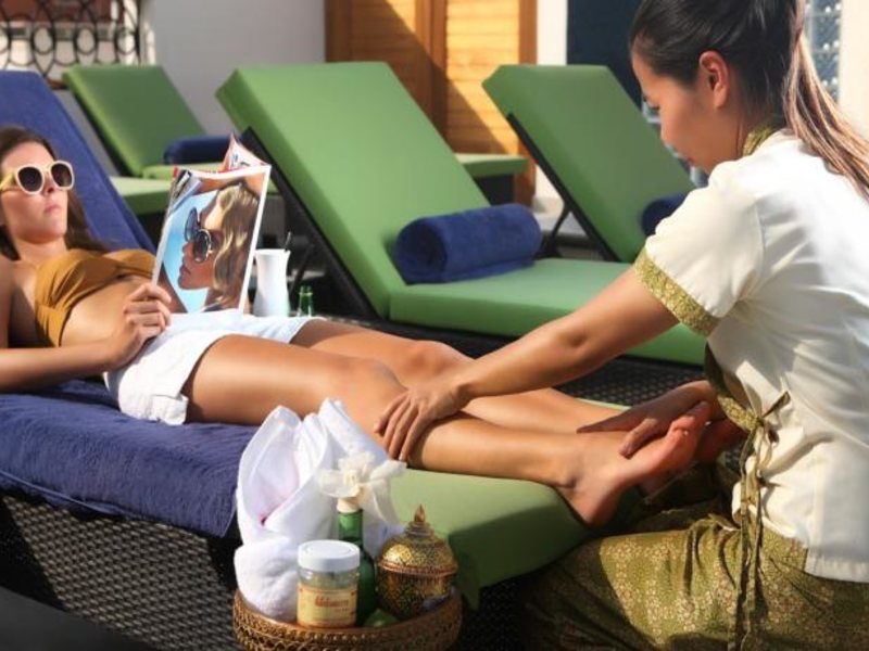 Cosmopolitan Hotel 57210