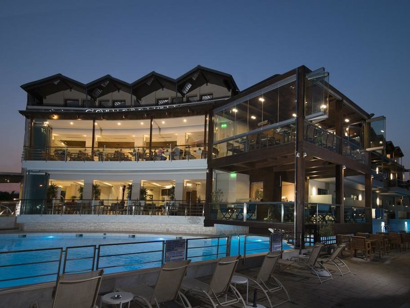 Cosmopolitan Hotel & Spa 258131