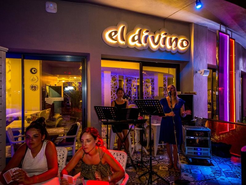 Cosmopolitan Resort Hotel 189088