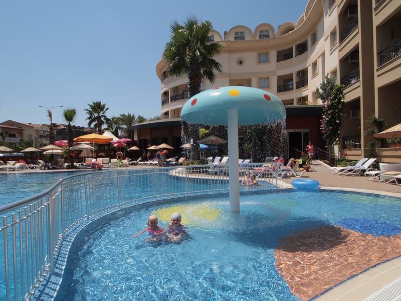 Cosmopolitan Resort Hotel 189103