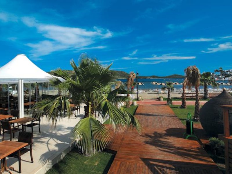 Costa Bitezhan Hotel (ex 68411