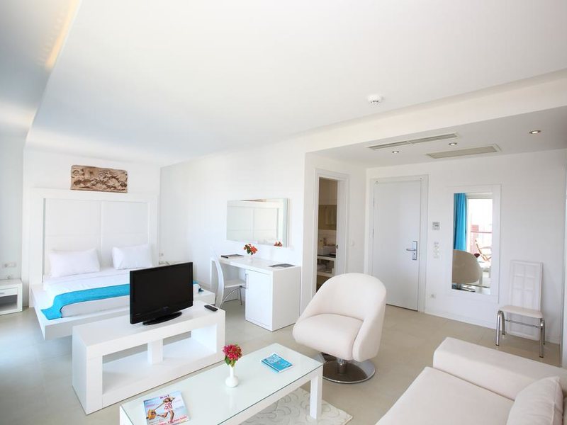 Costa Luvi Hotel (ех 188752