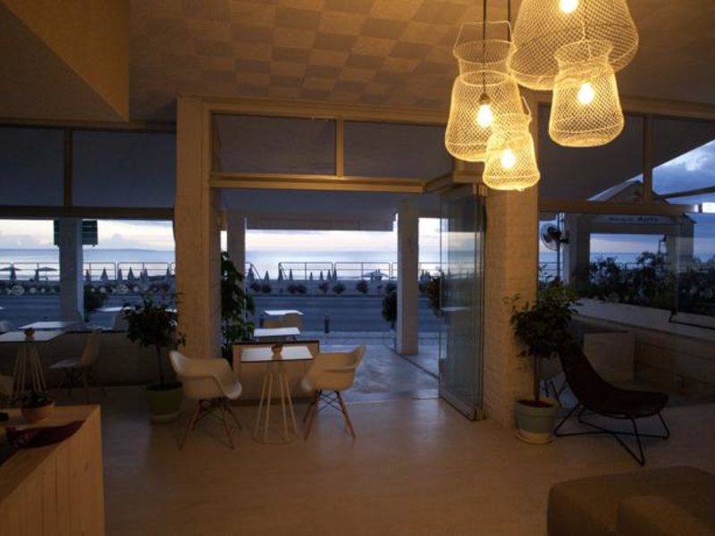 Costantiana Beach Hotel Apartments Apts 81448