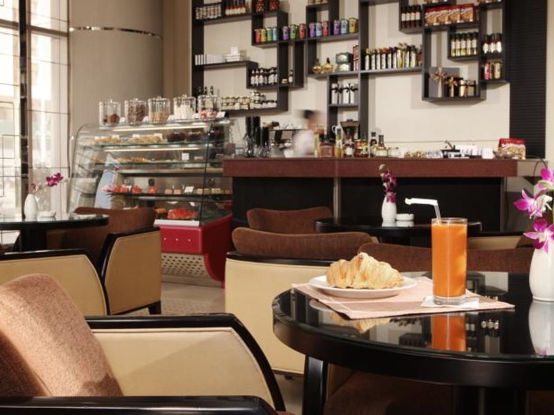 Cristal Hotel Abu Dhabi 46014