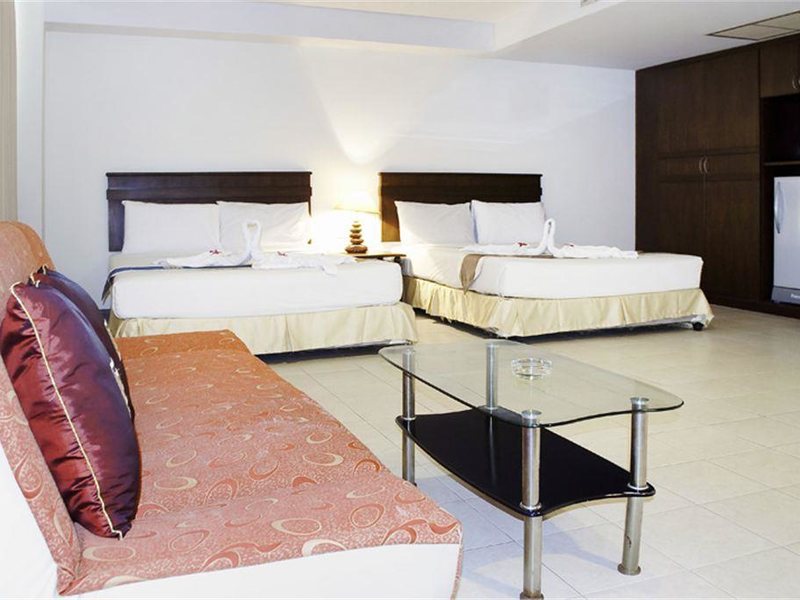 Crown Pattaya Beach Hotel 151183