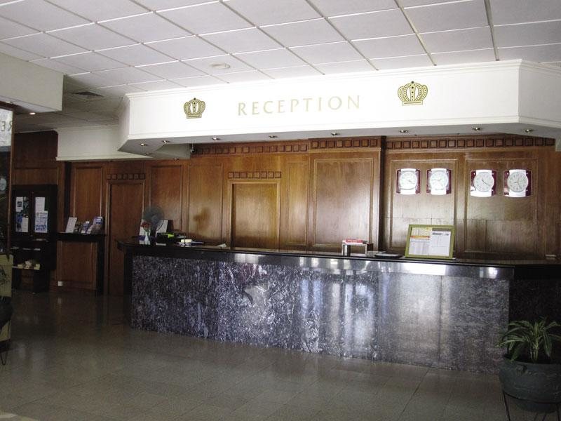 Crown Resorts Elamaris 76245