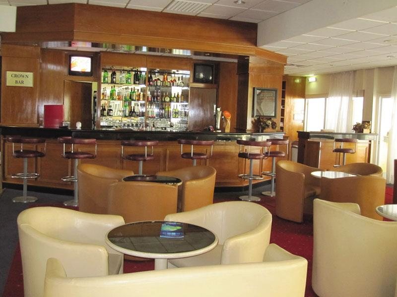 Crown Resorts Elamaris 76254