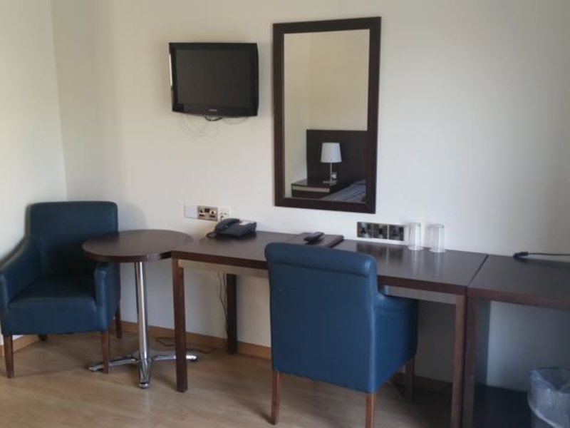 Crown Resorts Henipa  76132