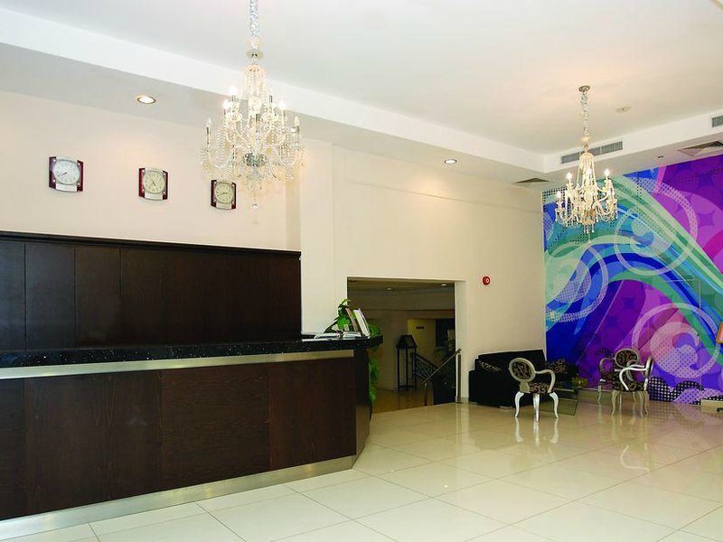 Crown Resorts Henipa  76142