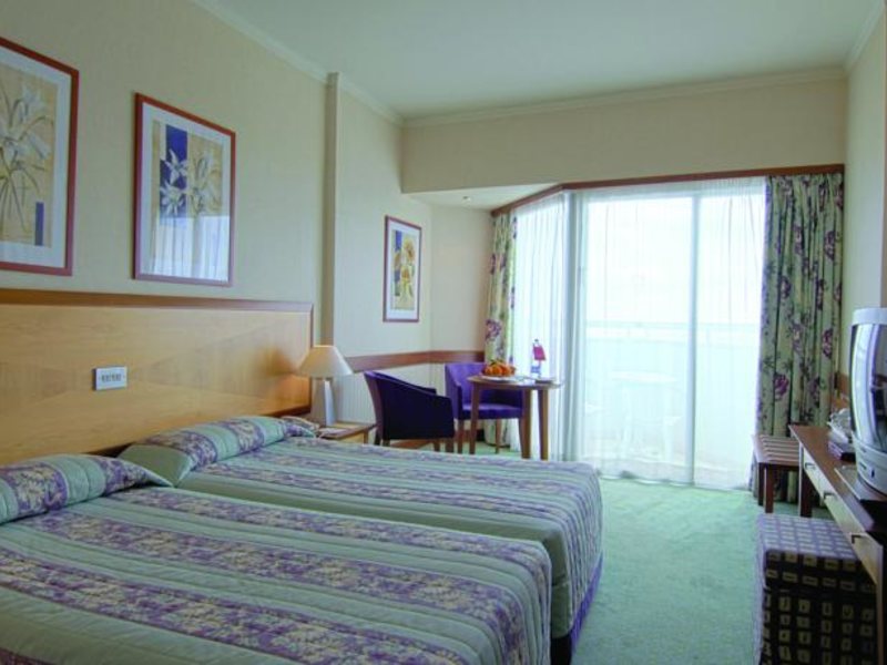 Crown Resorts Horizon 76798