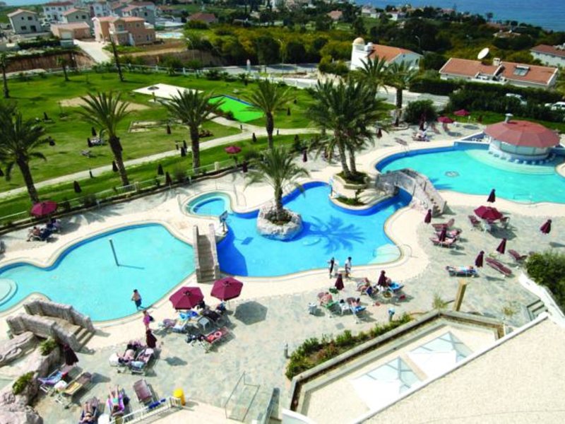 Crown Resorts Horizon 76809