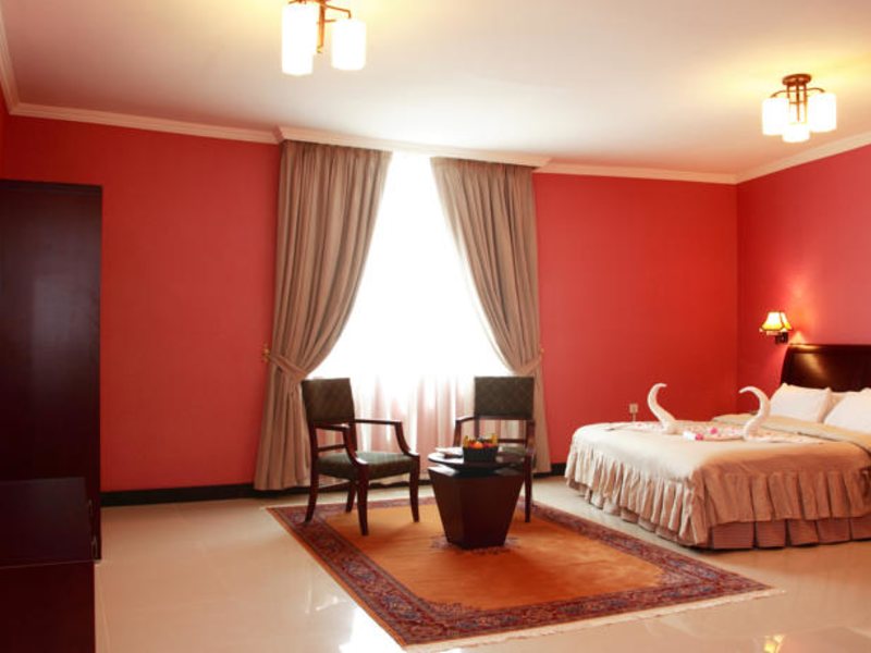 Crowne Palace Hotel Ajman 53070