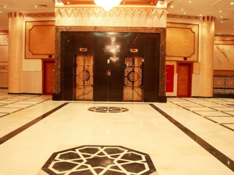 Crowne Palace Hotel Ajman 53080