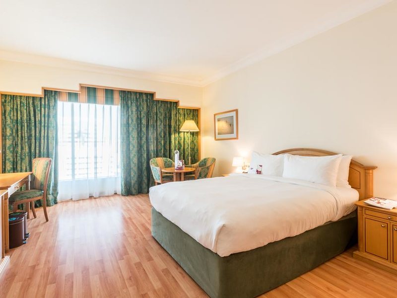 Crowne Plaza Abu Dhabi 297991