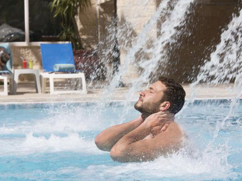 Crowne Plaza Amman 120302
