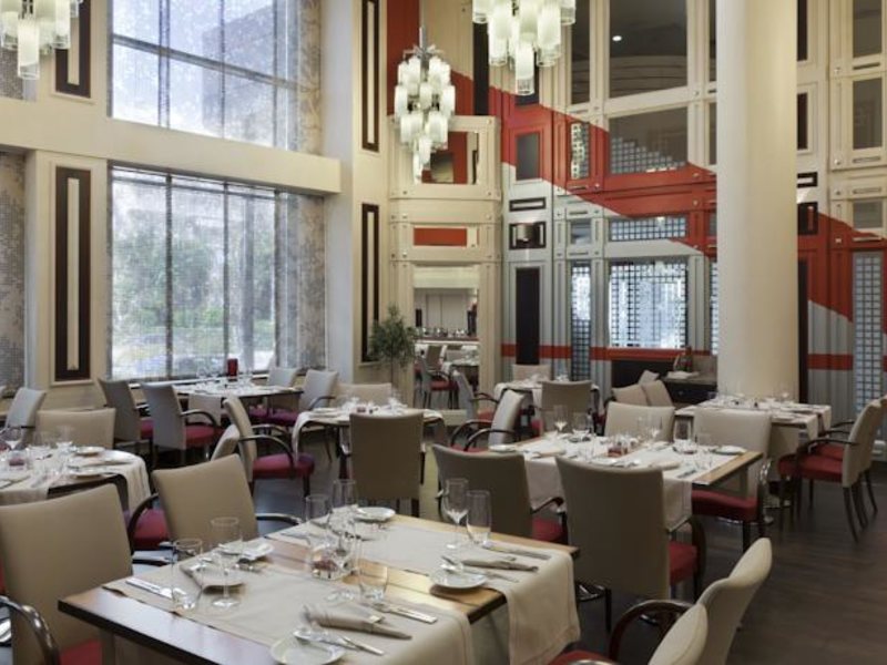 Crowne Plaza Athens City Center 78756