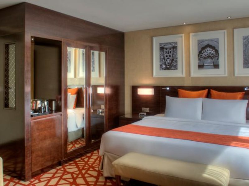 Crowne Plaza Dubai Deira (ex 49002