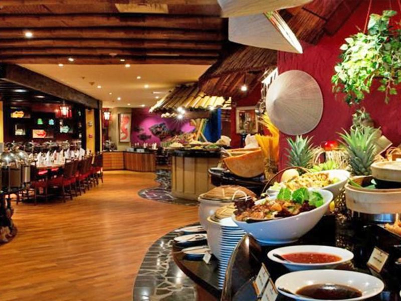 Crowne Plaza Dubai Deira (ex 49021