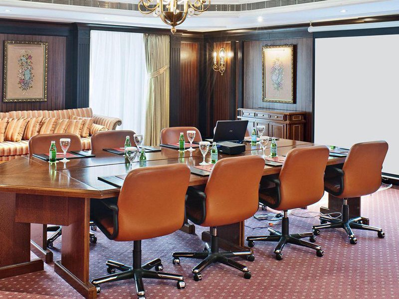 Crowne Plaza Dubai Sheikh Zayed Road 203988