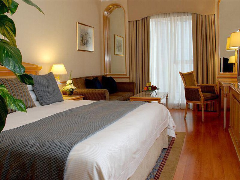 Crowne Plaza Dubai Sheikh Zayed Road 203989