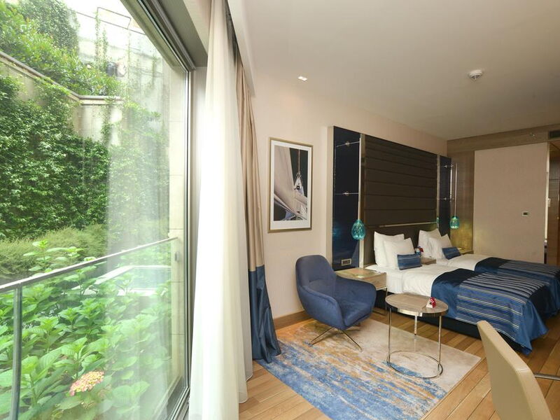 Crowne Plaza Florya Istanbul 241327