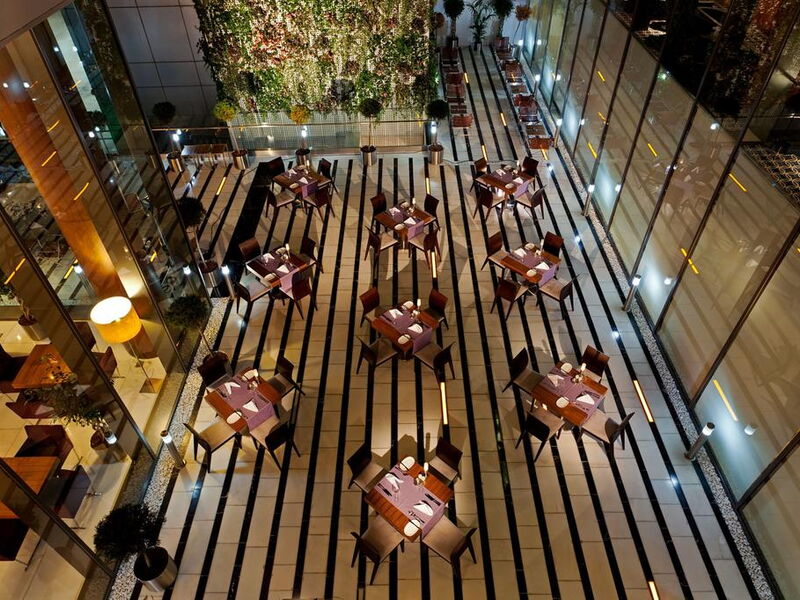Crowne Plaza Istanbul Harbiye 241359
