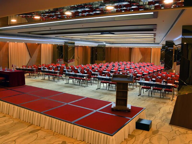 Crowne Plaza Istanbul Harbiye 241374