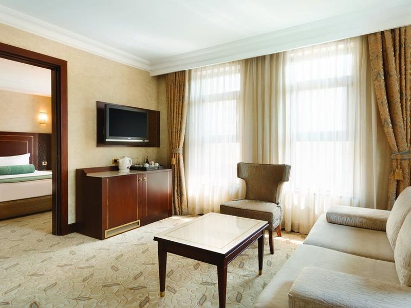 Crowne Plaza Istanbul Old City  (ех 296688
