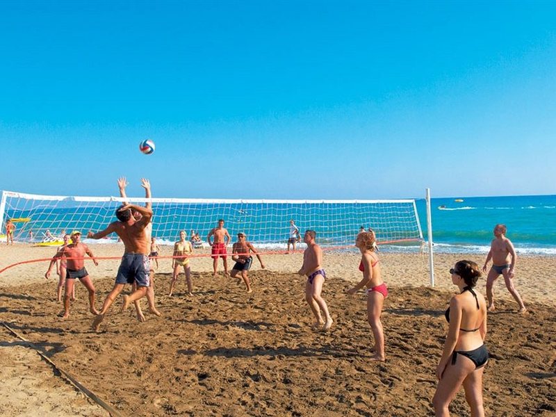 Crystal Admiral Resort Suites & Spa 159522