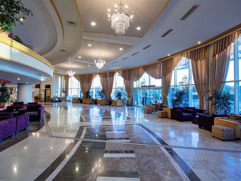 Crystal Admiral Resort Suites & Spa 159536