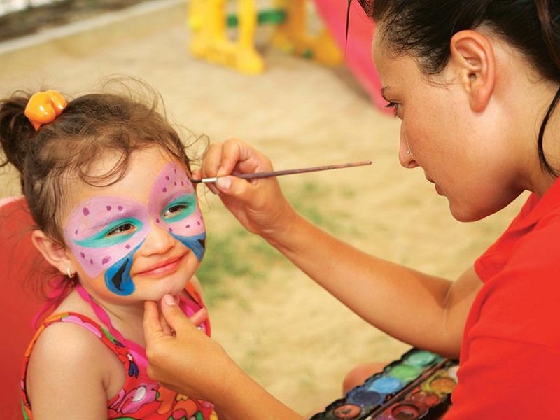 Crystal Admiral Resort Suites & Spa 159546