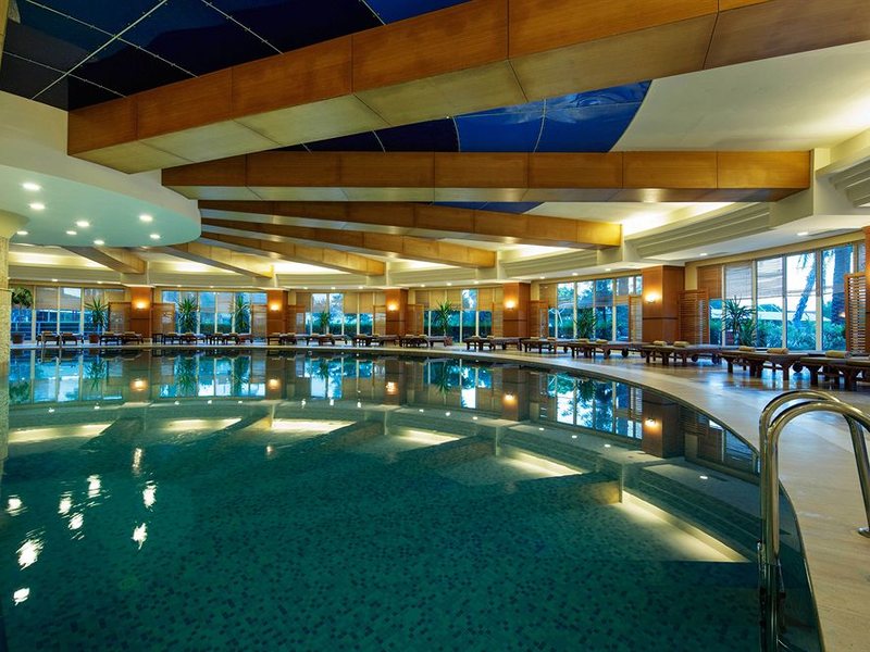 Crystal Admiral Resort Suites & Spa 159553