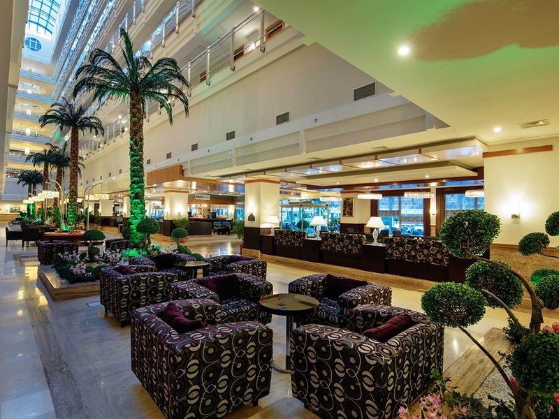 Crystal Admiral Resort Suites & Spa 159558