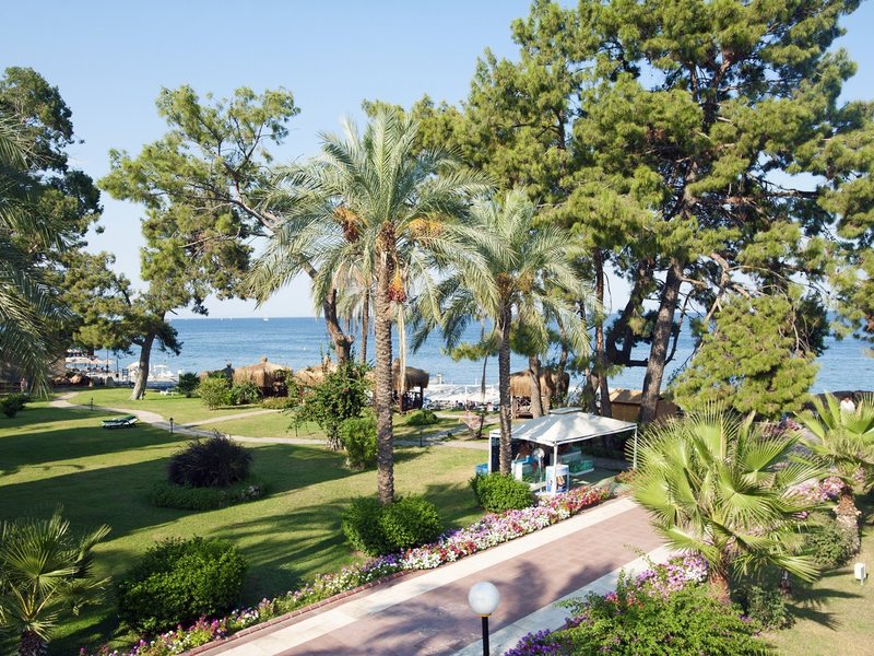 Crystal Aura Aqua Collection Resort (ex 52064