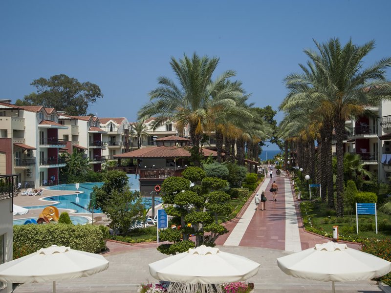 Crystal Aura Aqua Collection Resort (ex 52072