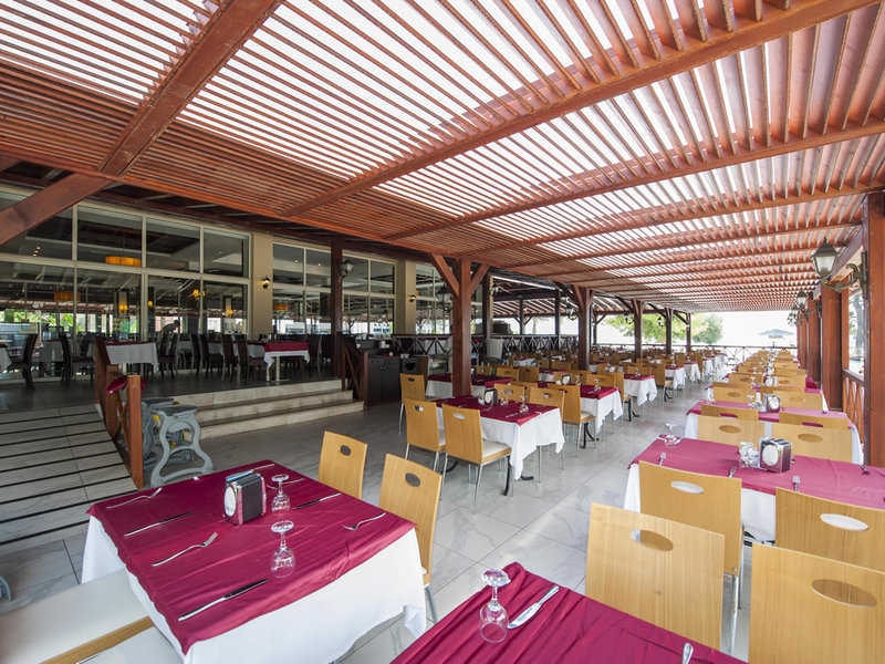 Crystal Aura Aqua Collection Resort (ex 52085