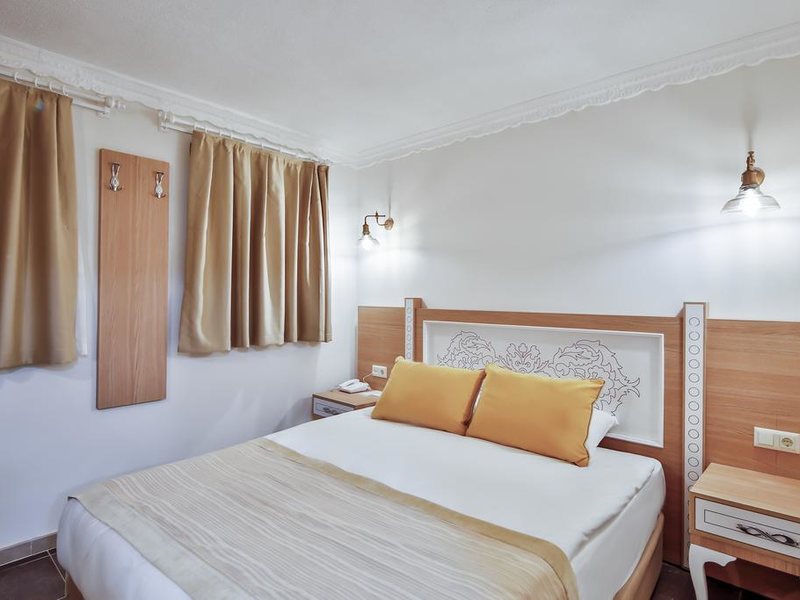 Crystal Club World of Colours  318671