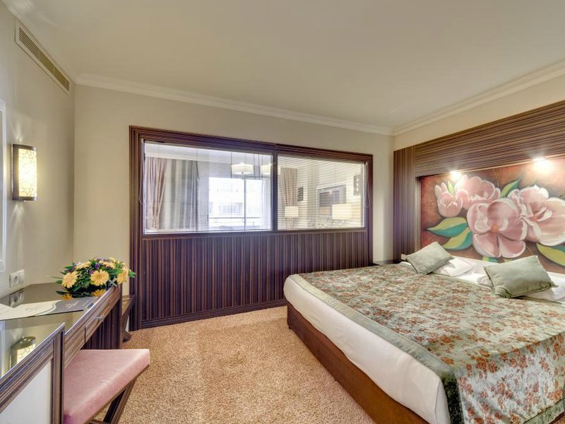 Crystal De Luxe Resort & Sра 68504