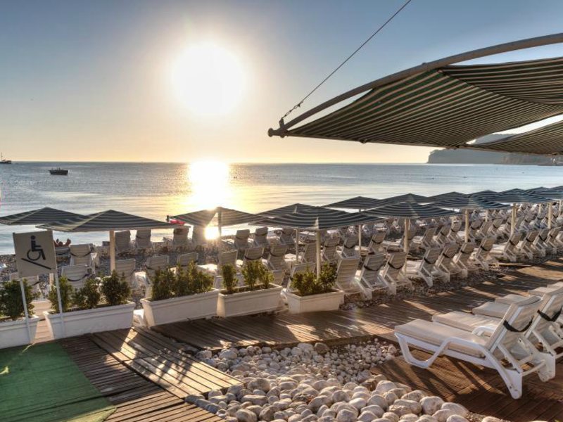 Crystal De Luxe Resort & Sра 68505