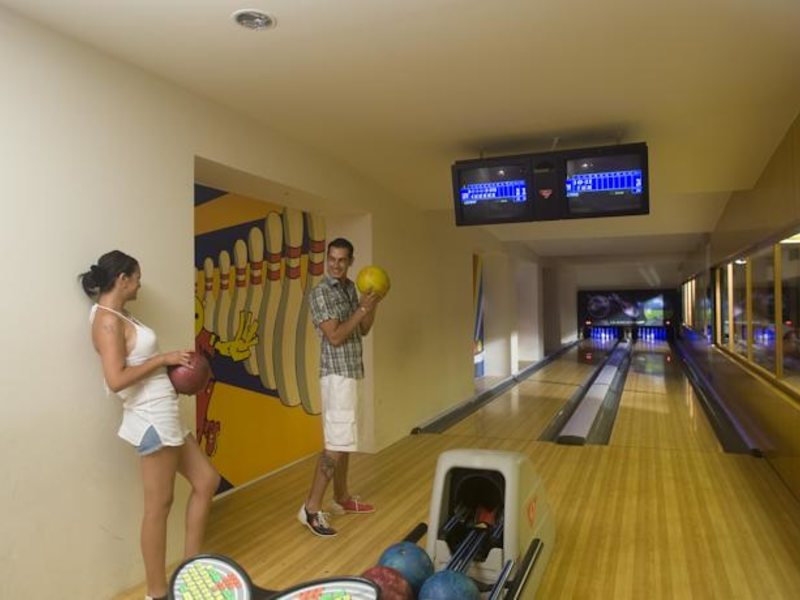 Crystal Family Resort & Spa 68550