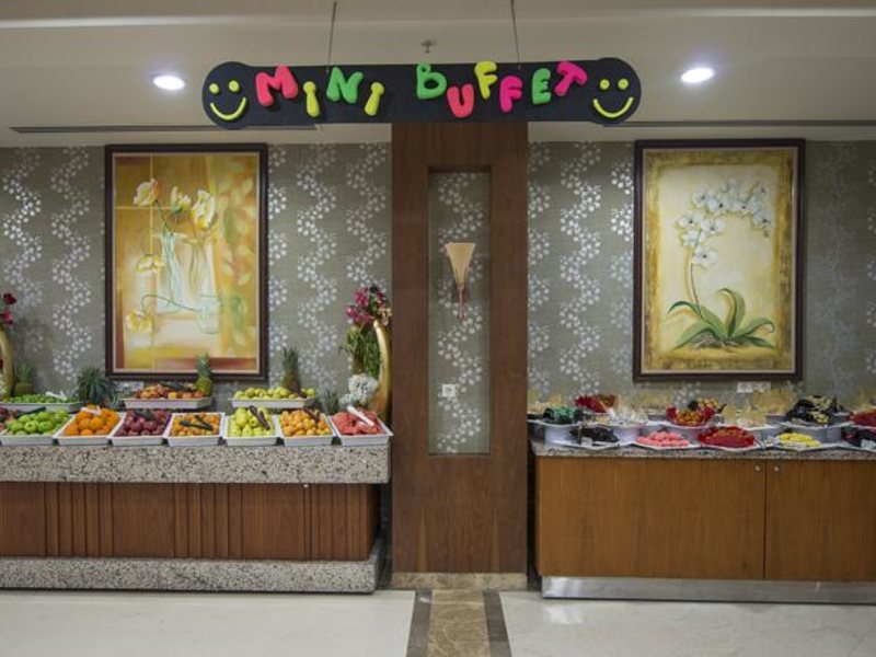 Crystal Family Resort & Spa 68564