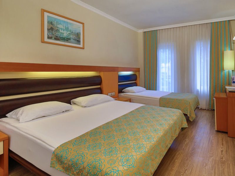 Crystal Flora Beach Resort 159566